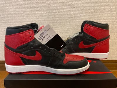 Nike Air Jordan 1 Retro High OG "Bred/Banned" (2016)