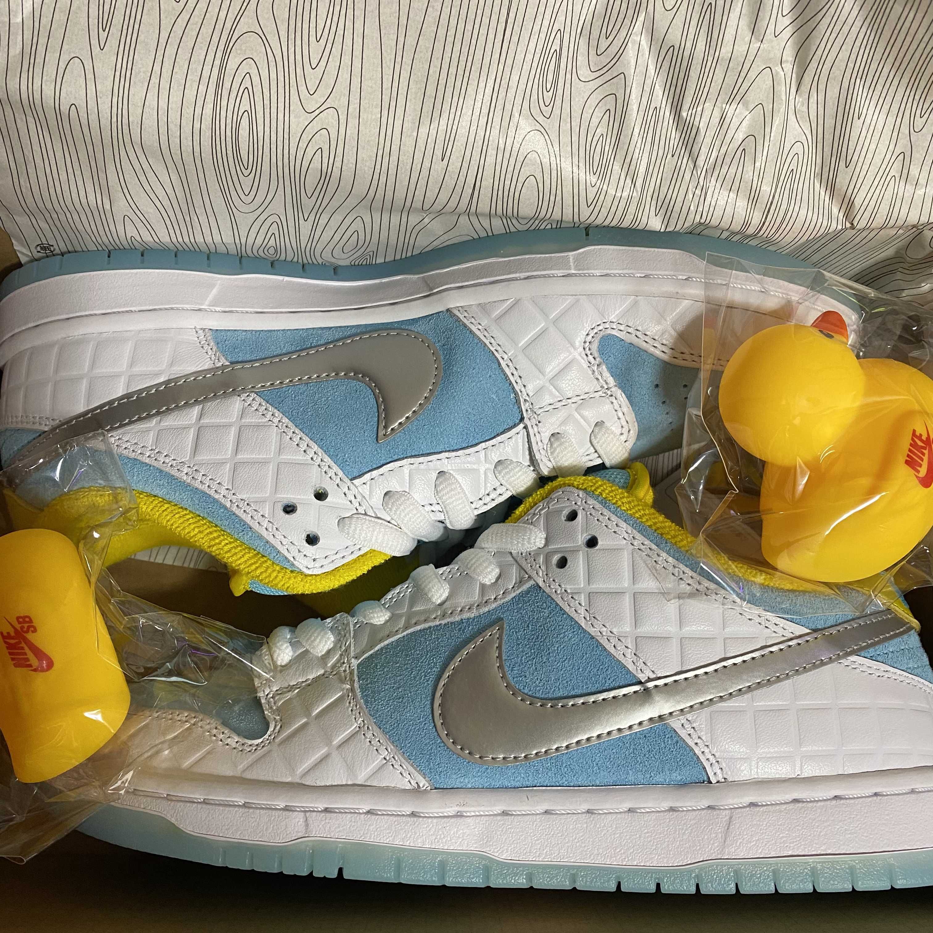 FTC × Nike SB Dunk Low "White/Blue"