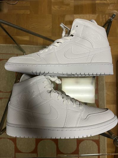 Nike Women's Air Jordan 1 Mid "Snake Skin"