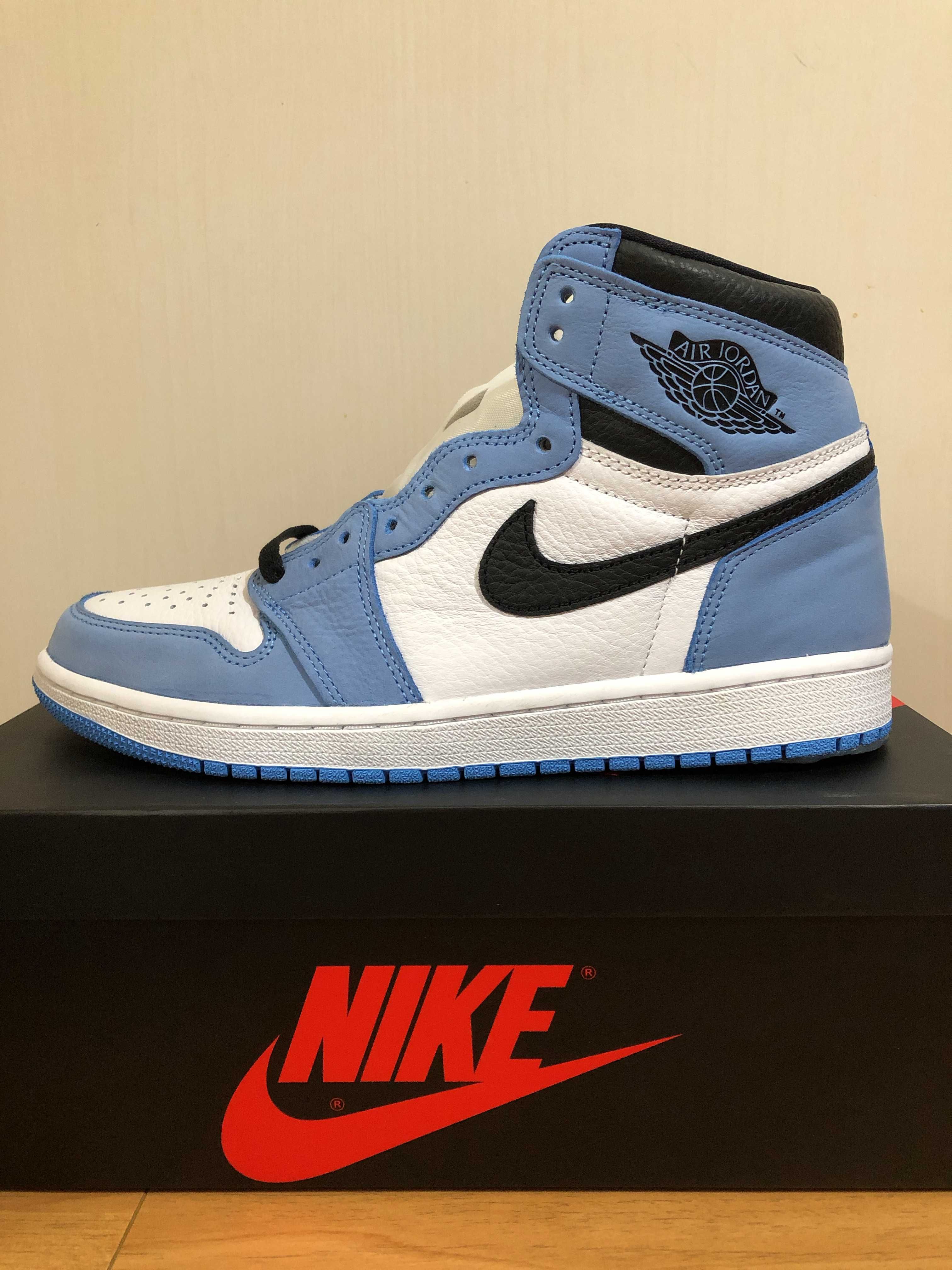 Nike Air Jordan 1 High OG "University Blue"