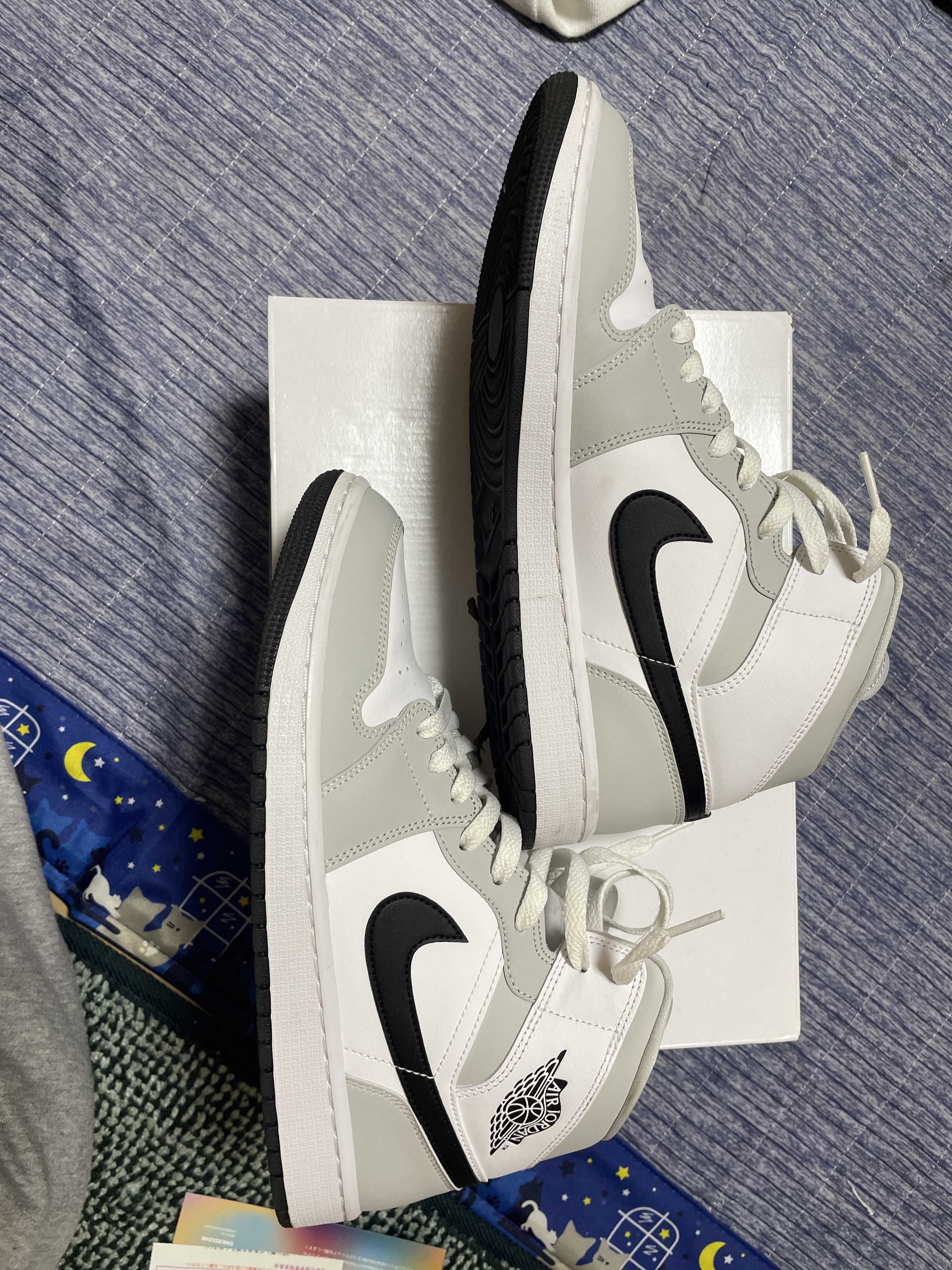 Nike Women's Air Jordan 1 Mid "Grey Fog/White/Black"