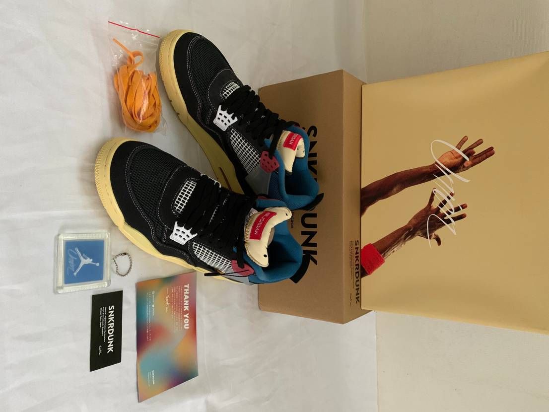 UNION × NIKE AIR JORDAN 4 "OFF NOIR"