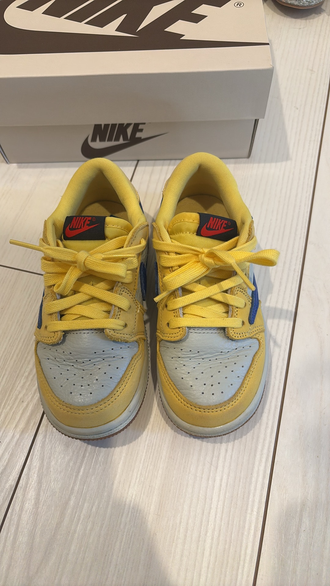 Travis Scott × Nike TD Jordan 1 Low OG "Canary"