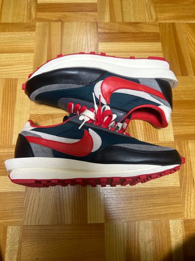 UNDERCOVER × sacai × Nike LD Waffle "Midnight Spruce/Pale Ivory-Dark Grey-University Red"