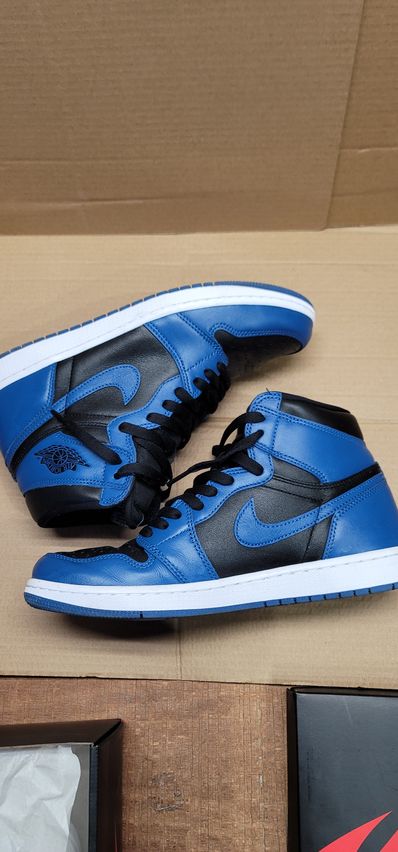 Nike Air Jordan 1 Retro High OG "Dark Marina Blue"