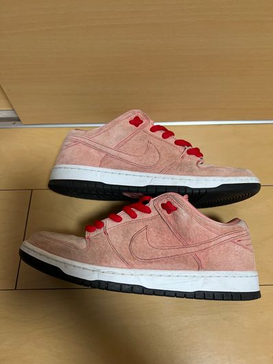 Nike SB Dunk Low "Pink Pig"