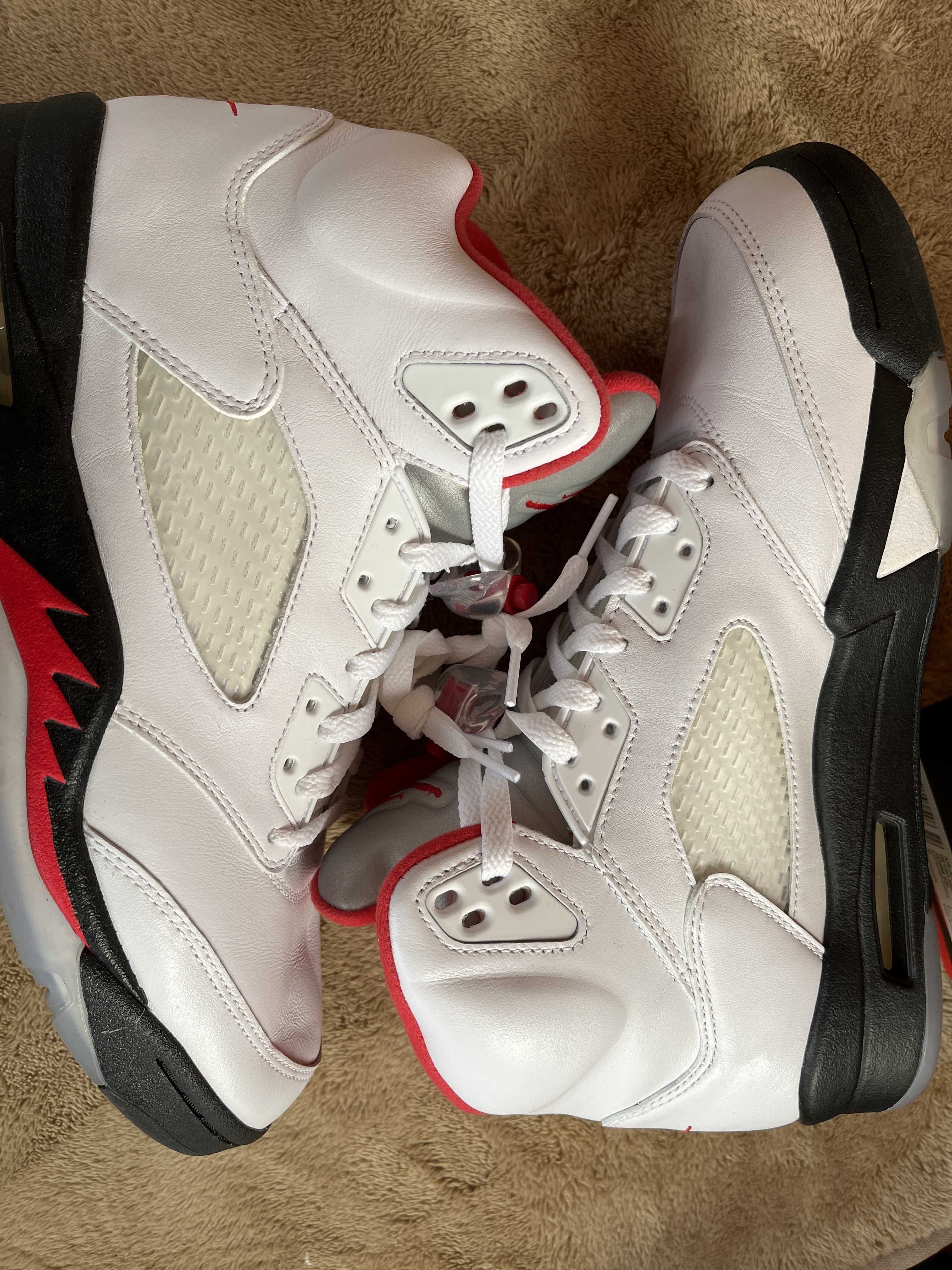 Nike Air Jordan 5 Retro "Fire Red" (2020)
