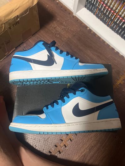 Nike Air Jordan 1 Low "University Blue"
