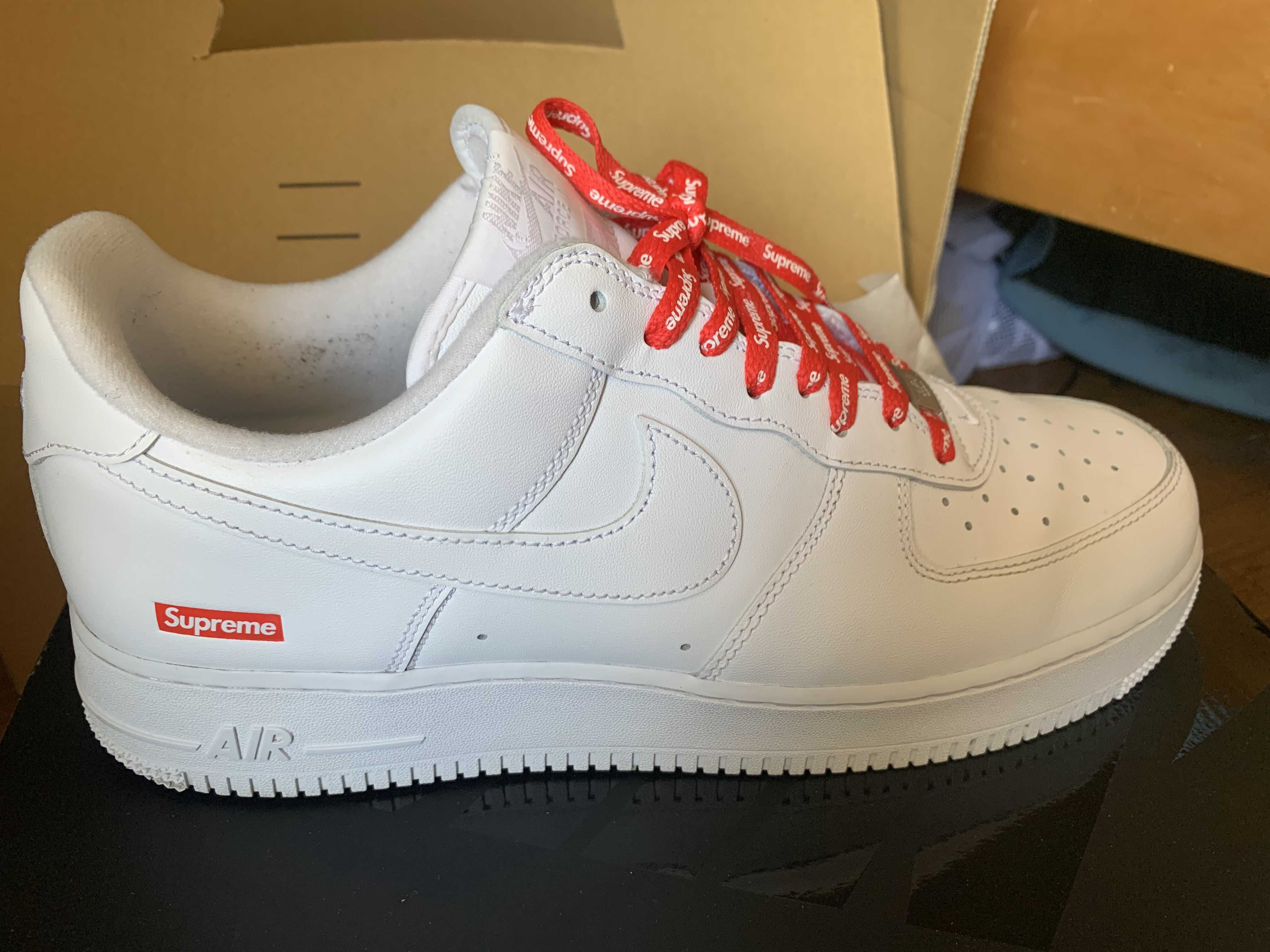Supreme × Nike Air Force 1 Low "White"
