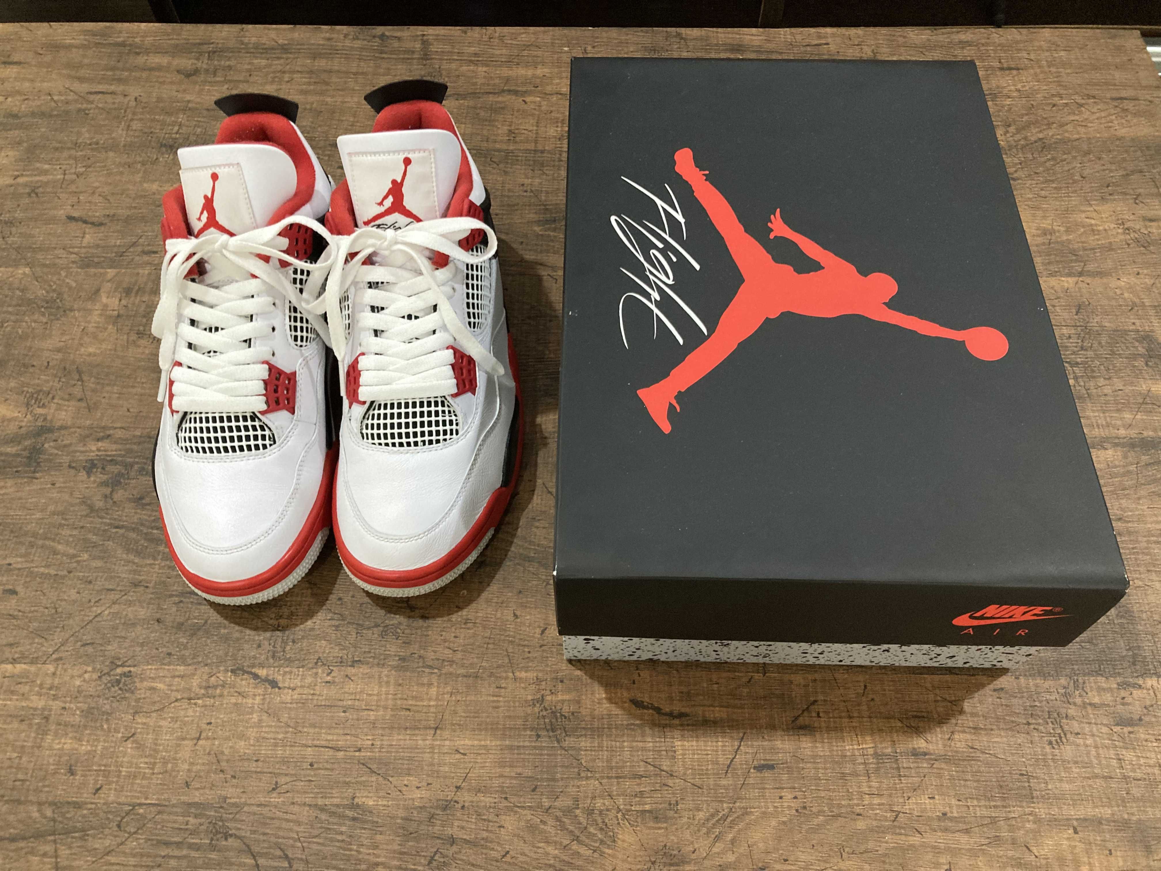 Nike Air Jordan 4 Retro OG "Fire Red" (2020)
