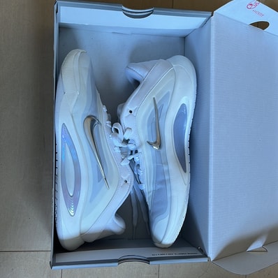Nike Women's A'One "OG Pearls" (FZ8605-100/FZ8606-100)