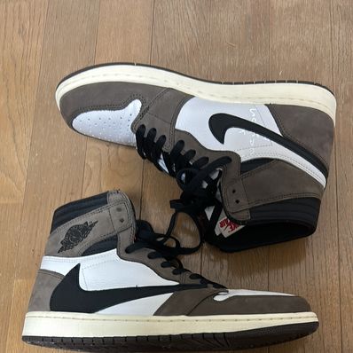 Travis Scott × Nike Air Jordan 1 Retro High OG TS SP "Sail/Dark Mocha"