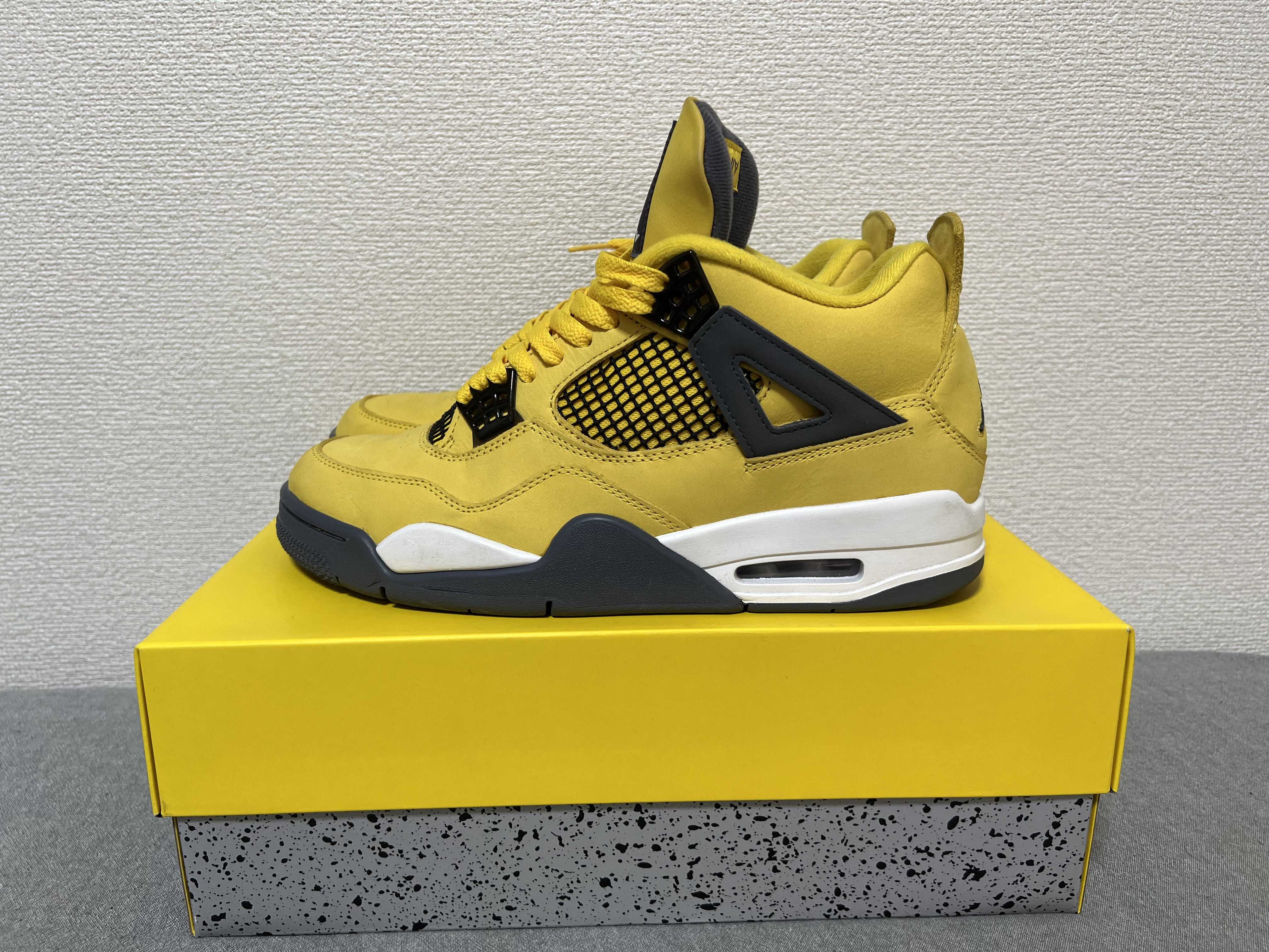 Nike Air Jordan 4 "Tour Yellow"