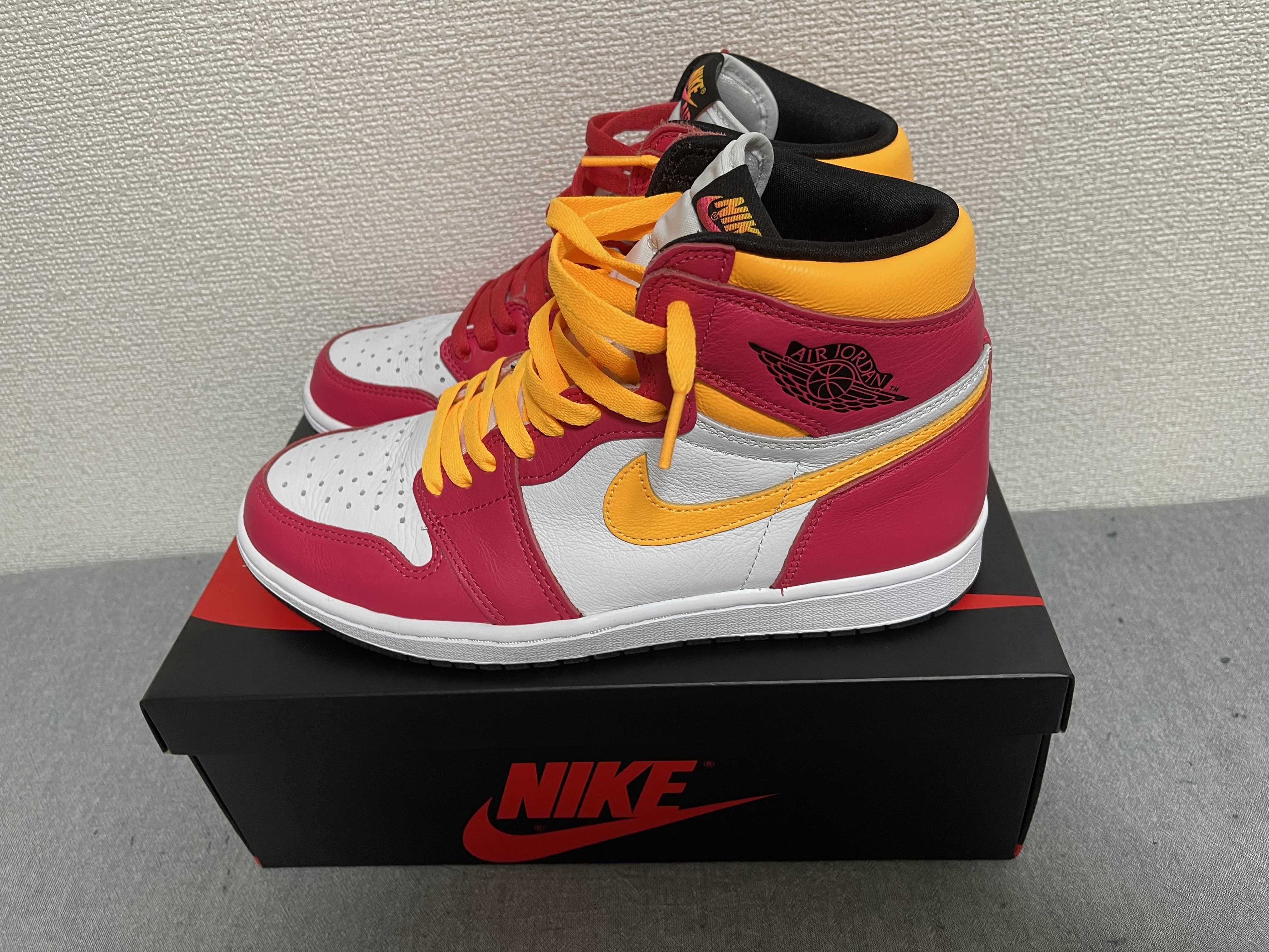 Nike Air Jordan 1 High OG "Light Fusion Red"