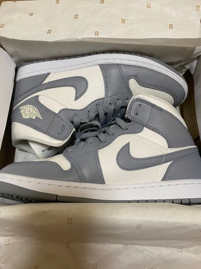 Nike Women's Air Jordan 1 Mid "Grey/Sail"