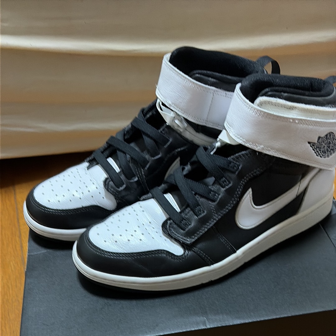 Nike Air Jordan 1 High Flyease "Black and White"