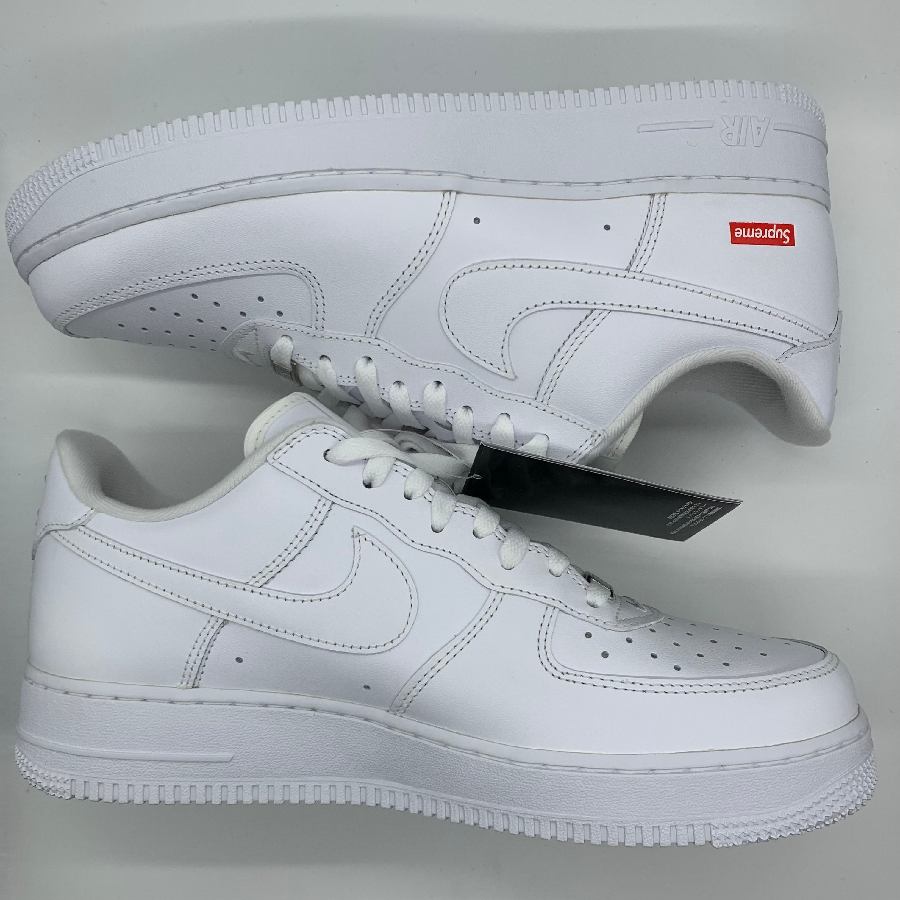 Supreme × Nike Air Force 1 Low "White"