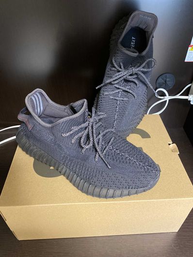 adidas YEEZY Boost 350 V2 "Black"