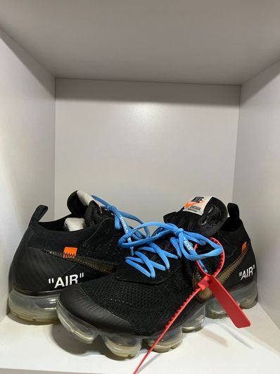 Off-White × Nike Air Vapormax "Black/Total Orange/Clear"