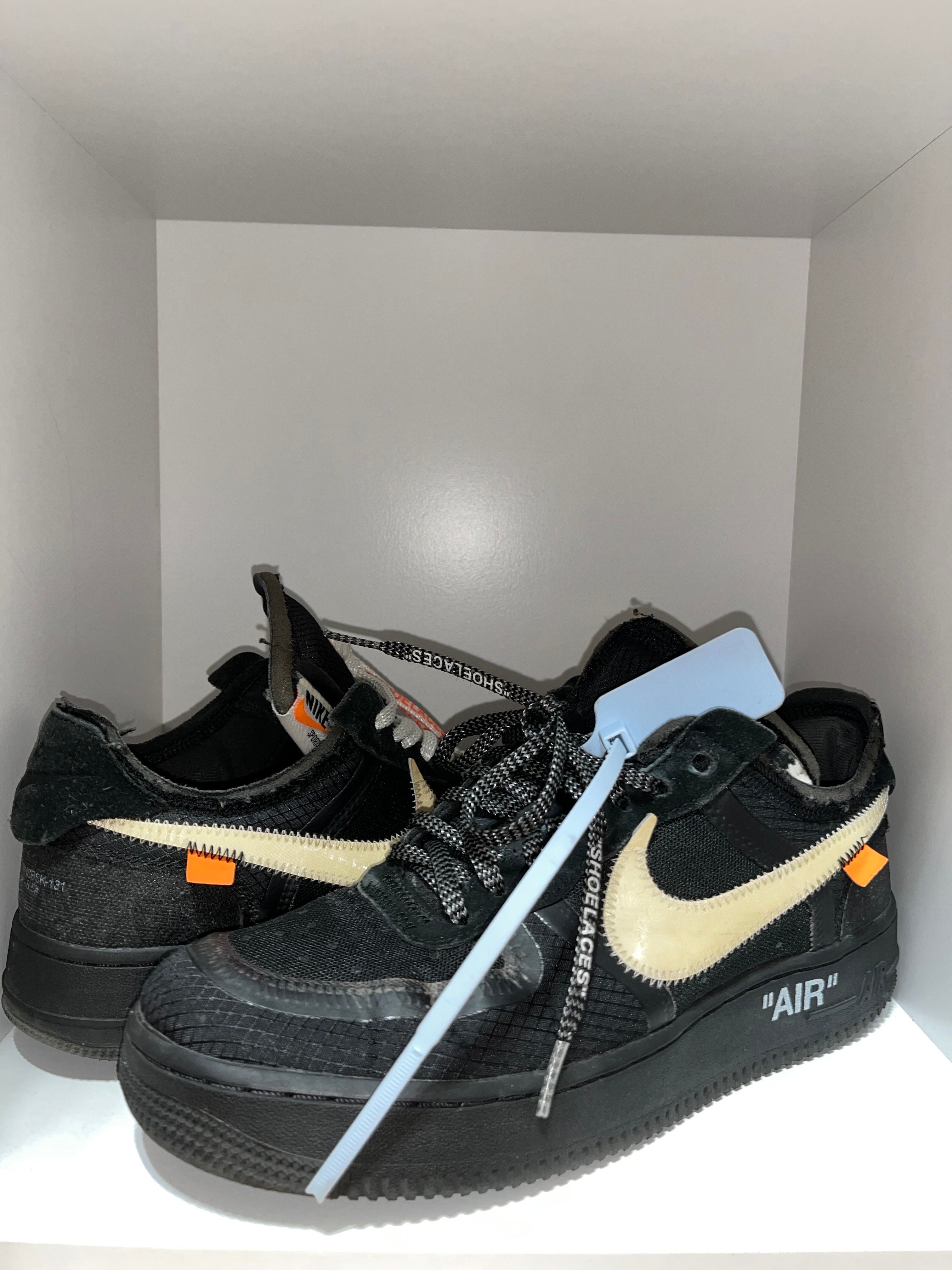 Off-White × Nike Air Force 1 Low "Black"