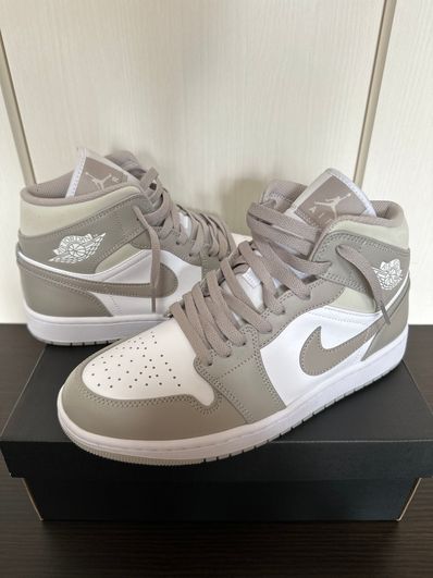 Nike Air Jordan 1 Mid "Linen"