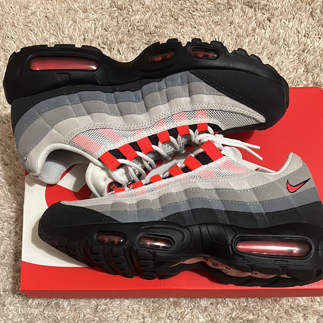 Nike Air Max 95 "White/Solar Red"