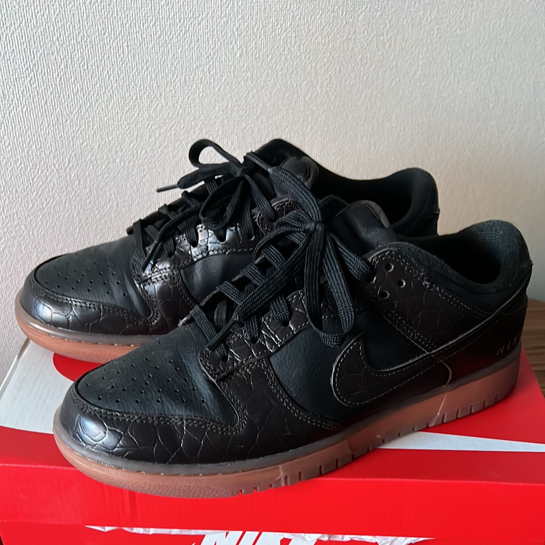 Nike Dunk Low "Velvet Brown and Black"