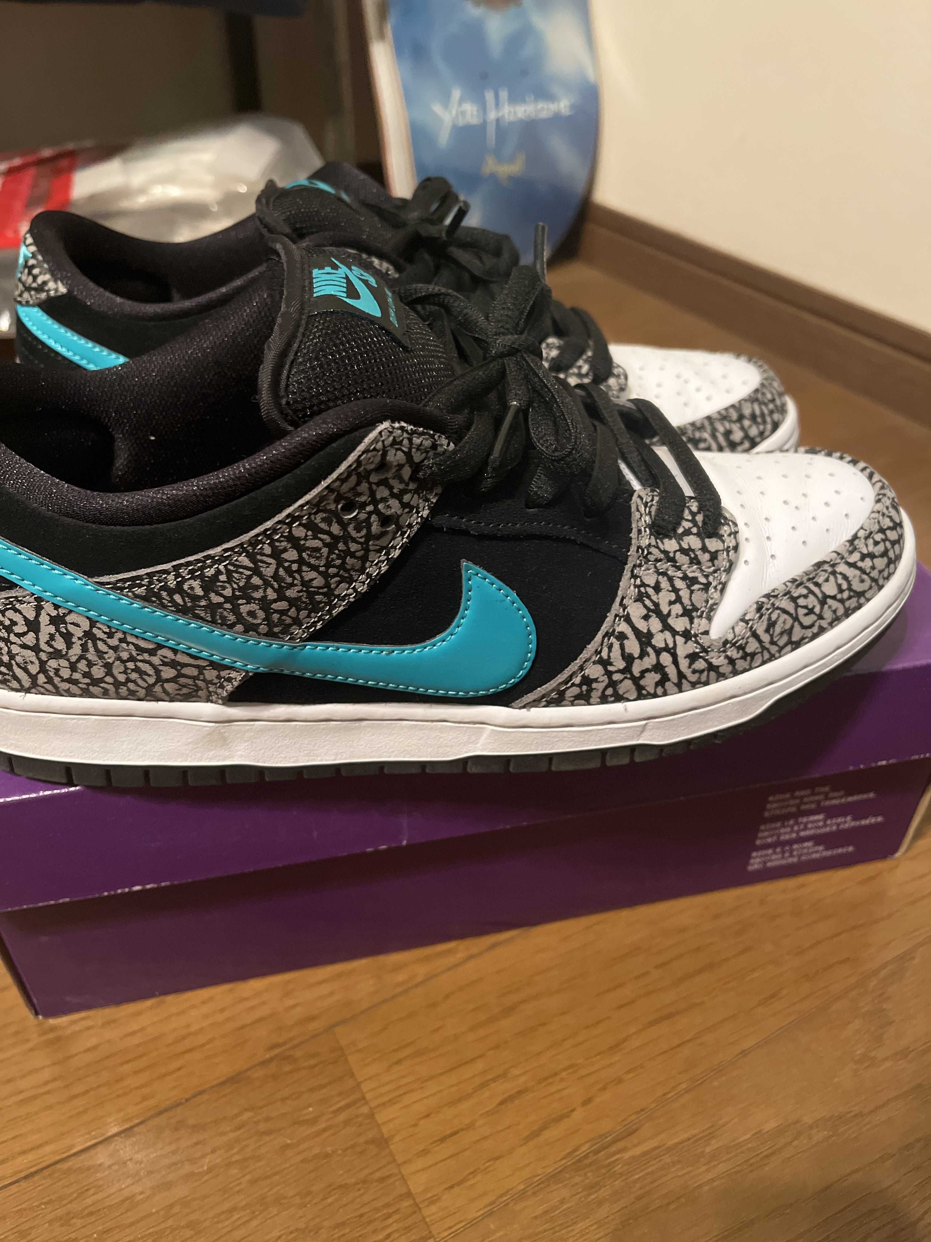 Nike SB Dunk Low "Elephant/Safari"