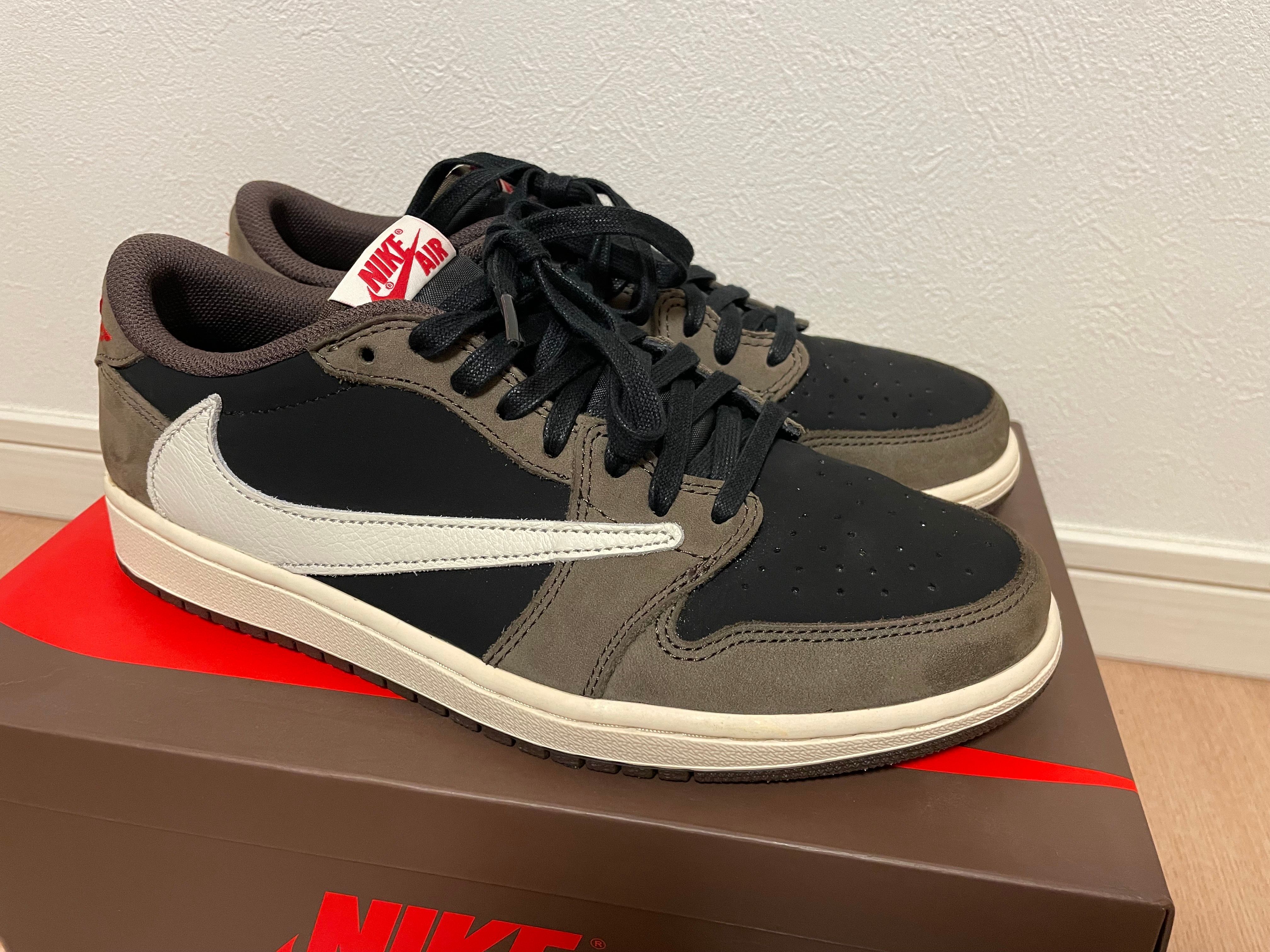 Travis Scott × Nike Air Jordan 1 Low OG SP-T  "Black/Dark Mocha"