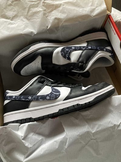 Nike Women's Dunk Low ESS "Black Paisley"