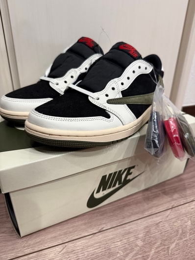 Travis Scott × Nike Women's Air Jordan 1 Low OG "Medium Olive"