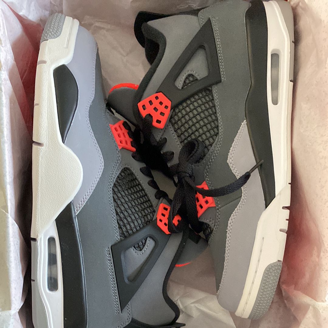 Nike Air Jordan 4 Retro "Infrared 23"