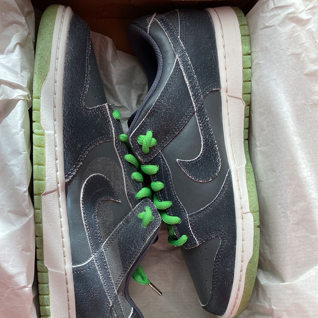 Nike Dunk Low "Halloween"