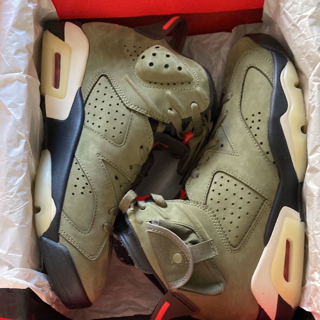 Travis Scott × Nike Air Jordan 6 Retro "Medium Olive"