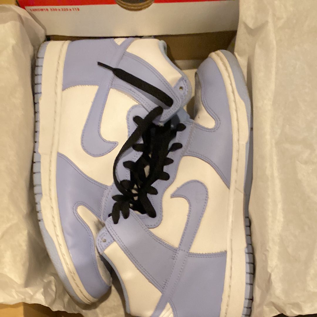 Nike Women's Dunk High "Foot Ball Grey"