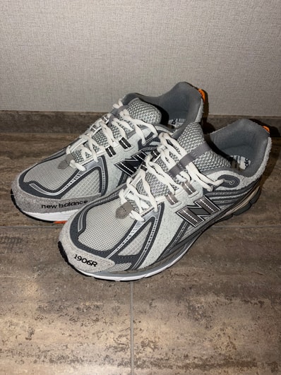 N.HOOLYWOOD × INVINCIBLE × New Balance 1906R "Gray"