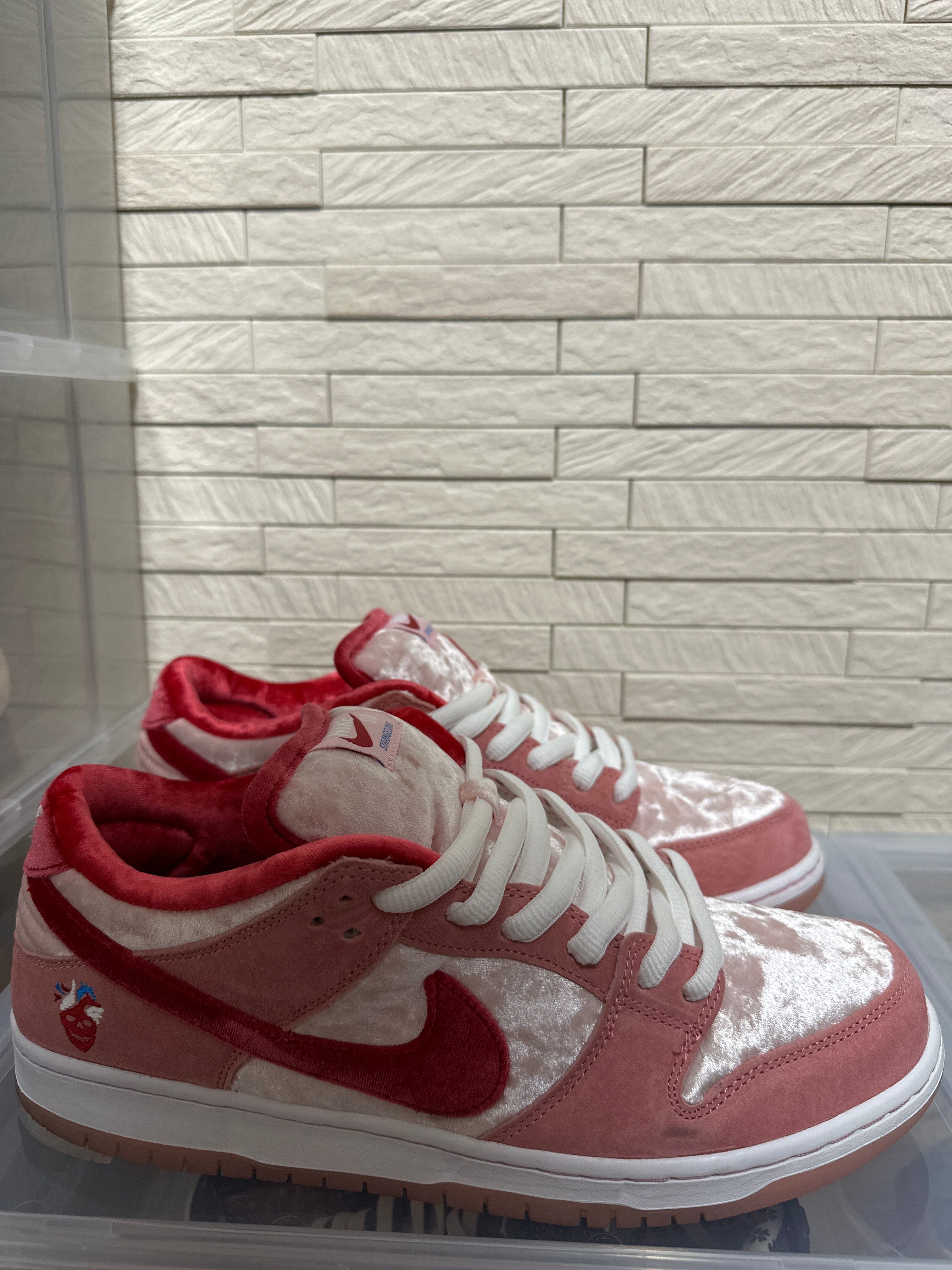 Strangelove × Nike SB Dunk Low "Valentine’s Day"