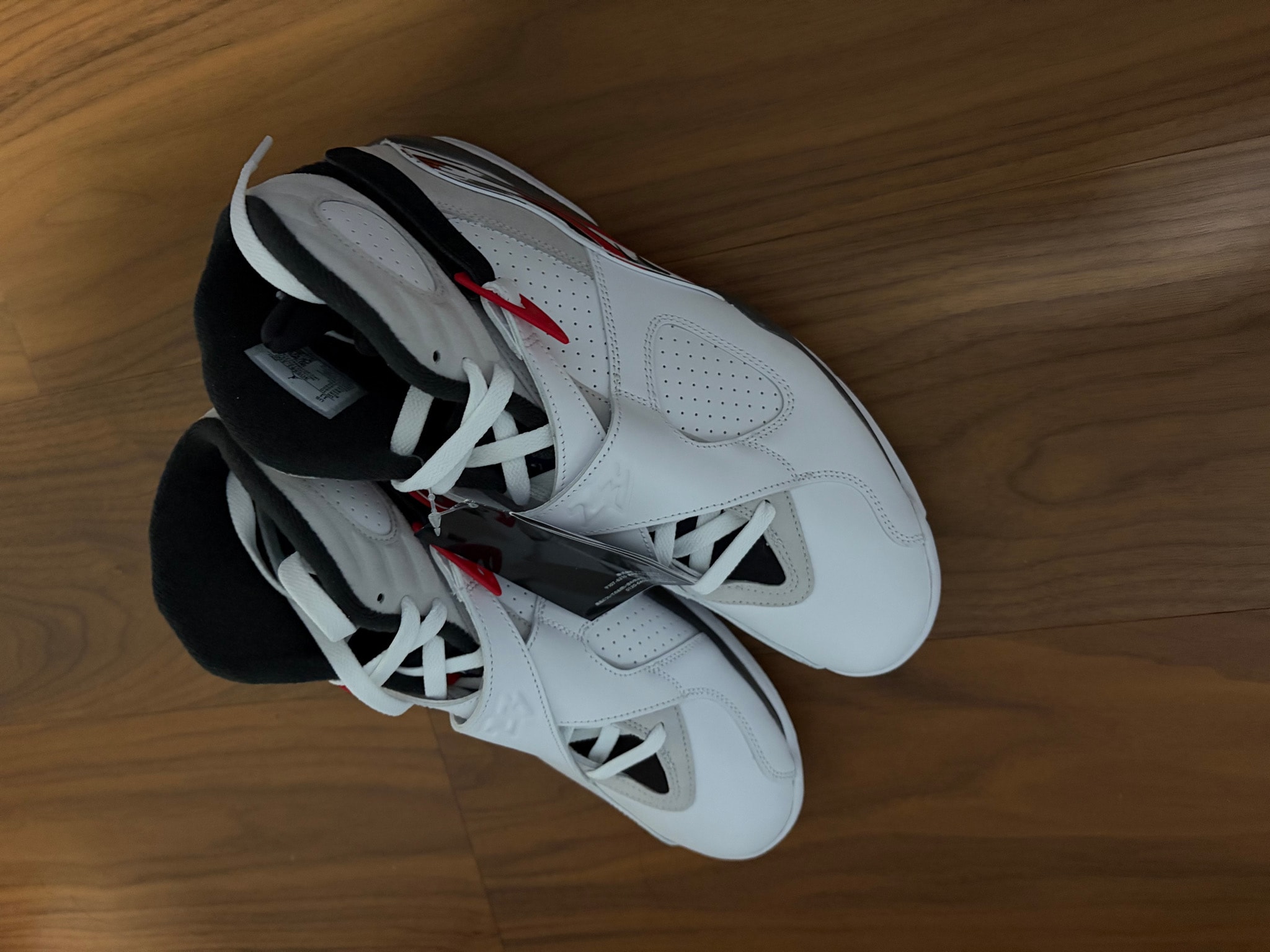 Nike Air Jordan 8 Retro OG "Bugs Bunny" (2025)
