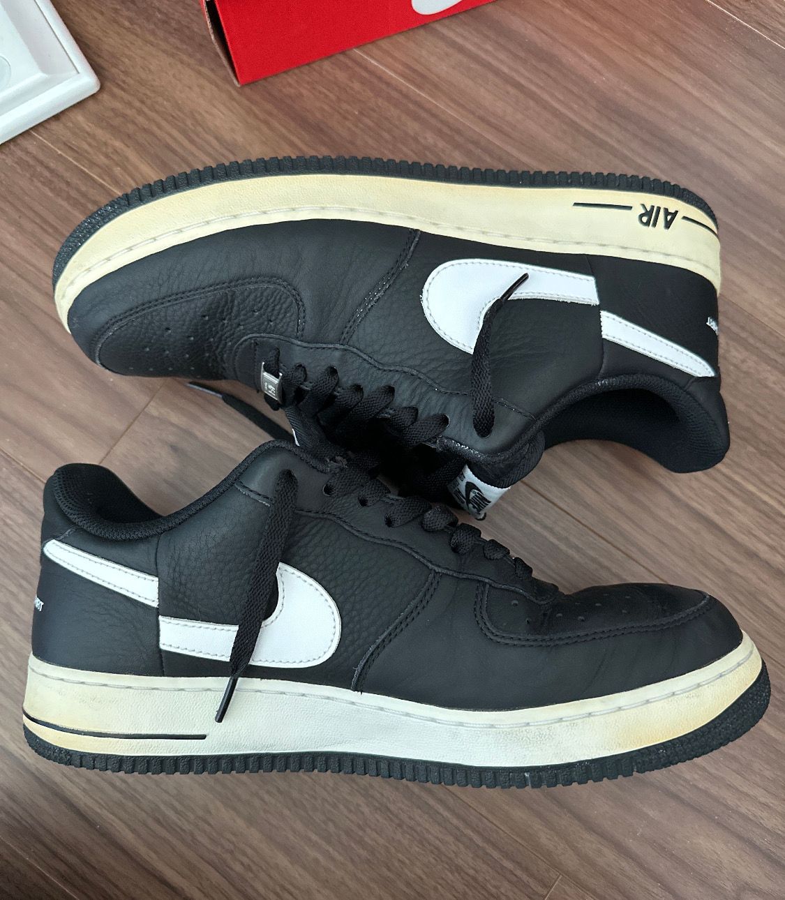 Supreme × COMME des GARCONS SHIRT × Nike Air Force 1 Low "Black/White" (2018)