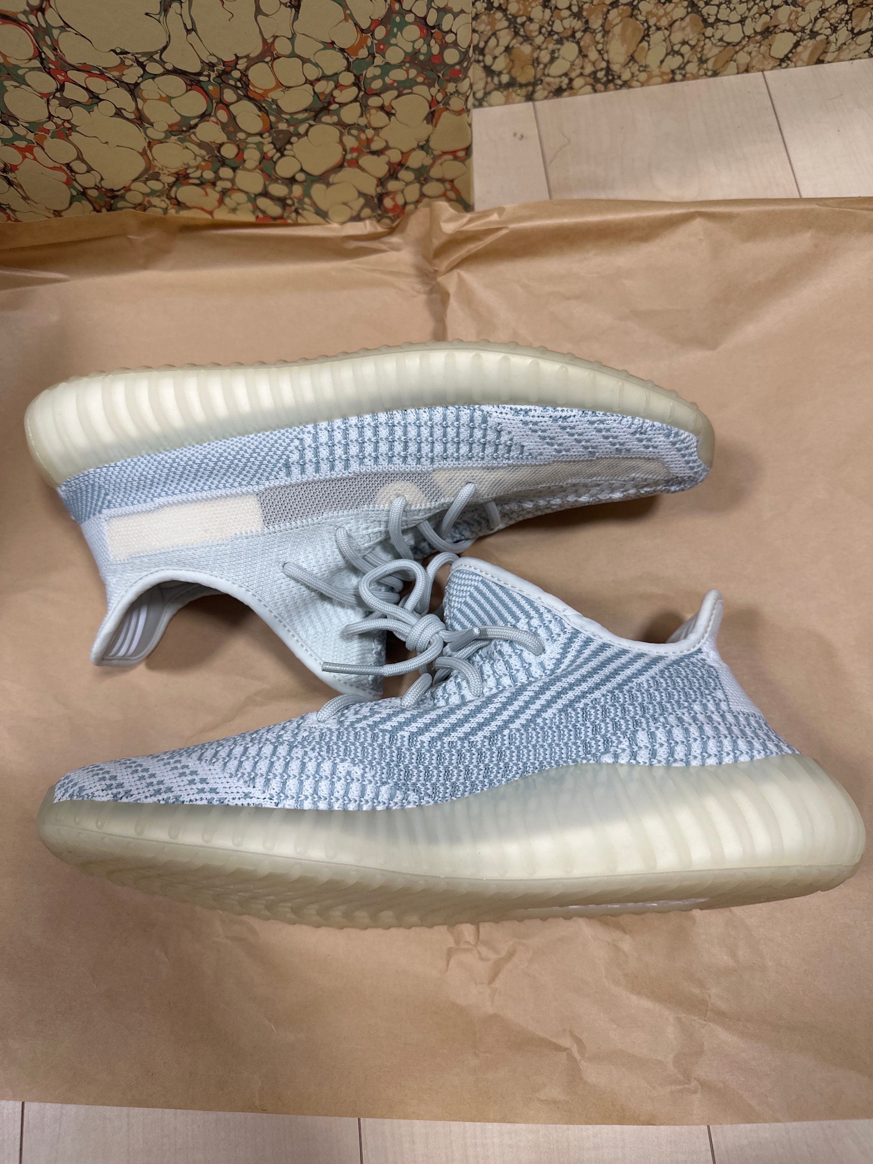 adidas YEEZY Boost 350 V2 "Cloud White"