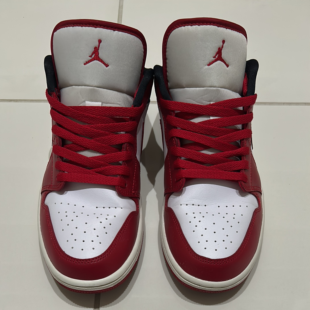 Nike Women's Air Jordan 1 Low "Red/Black"