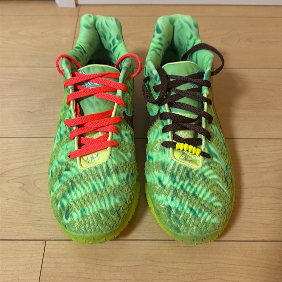 Nike Ja 3 "Spooky Season" (HV9924-700/HV9923-700)