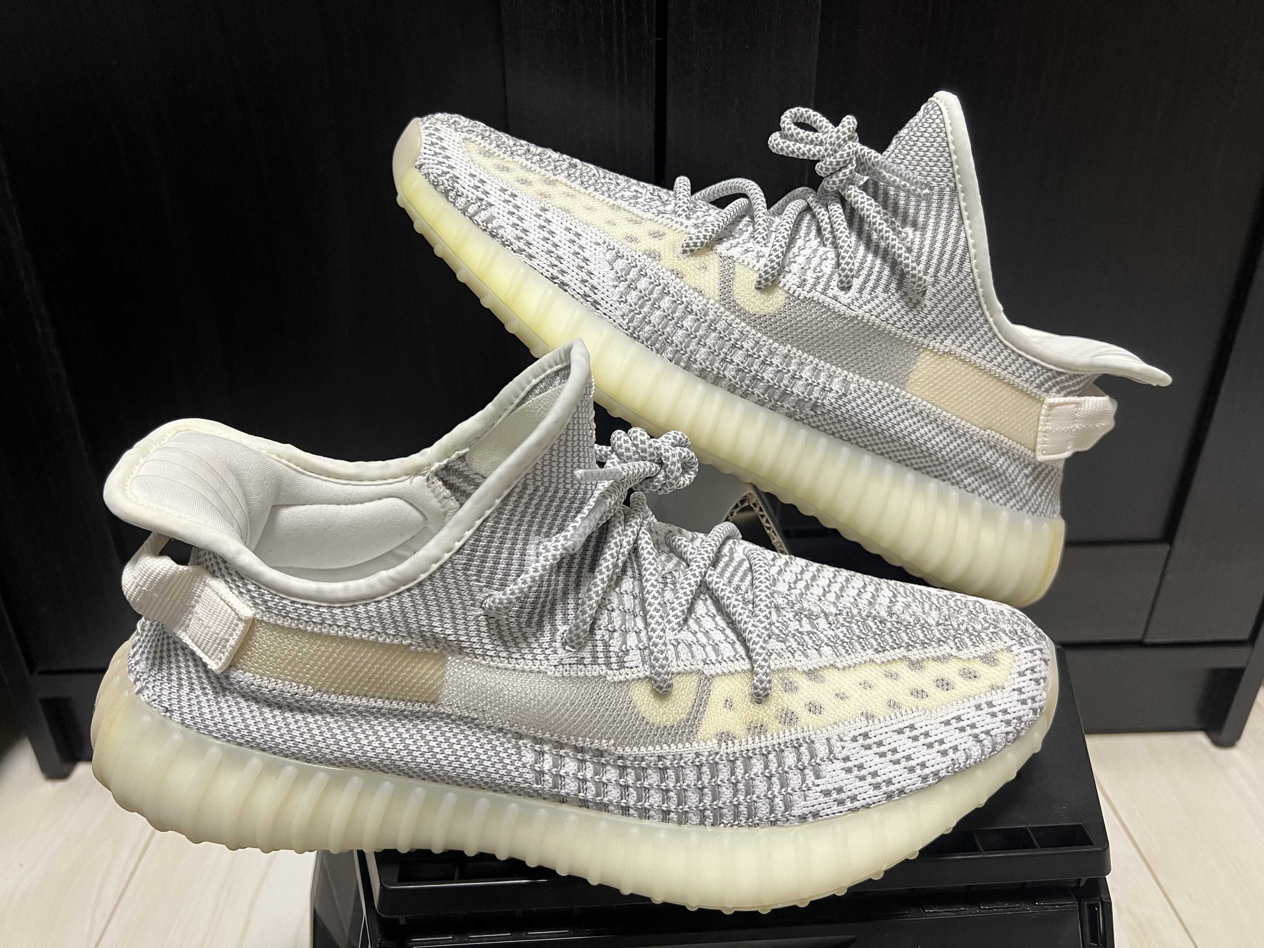 adidas YEEZY Boost 350V2 "Static"