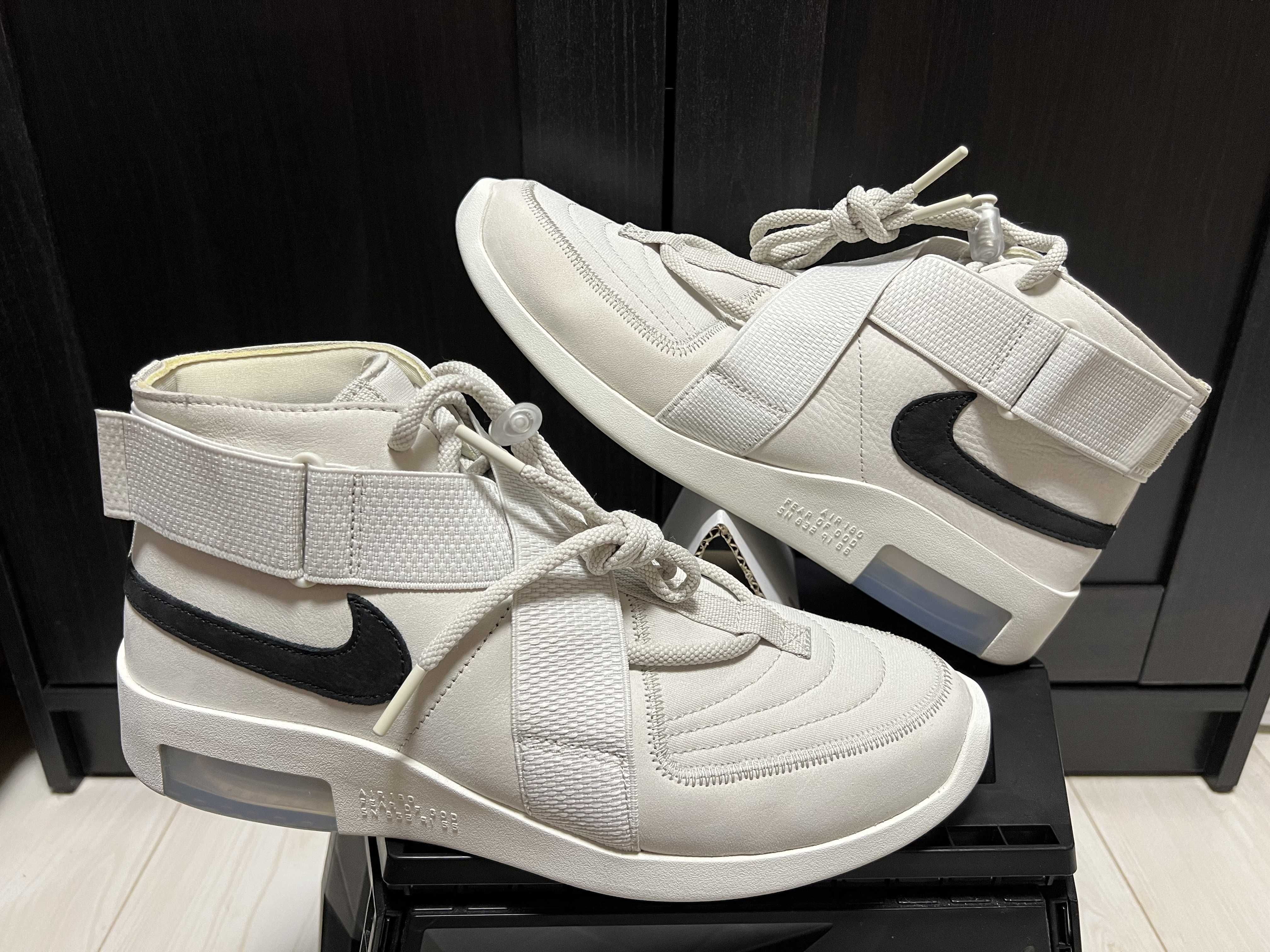 Fear Of God × Nike Air  Raid "Light Bone"