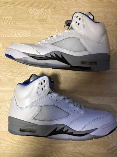 Nike Air Jordan 5 "Stealth 2.0"