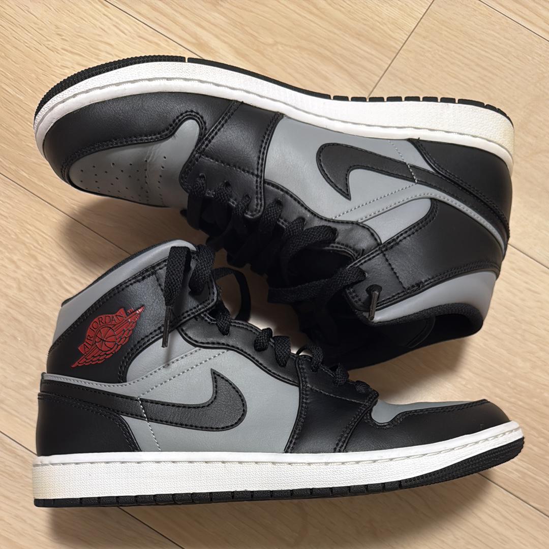 Nike Air Jordan 1 Mid "Shadow"