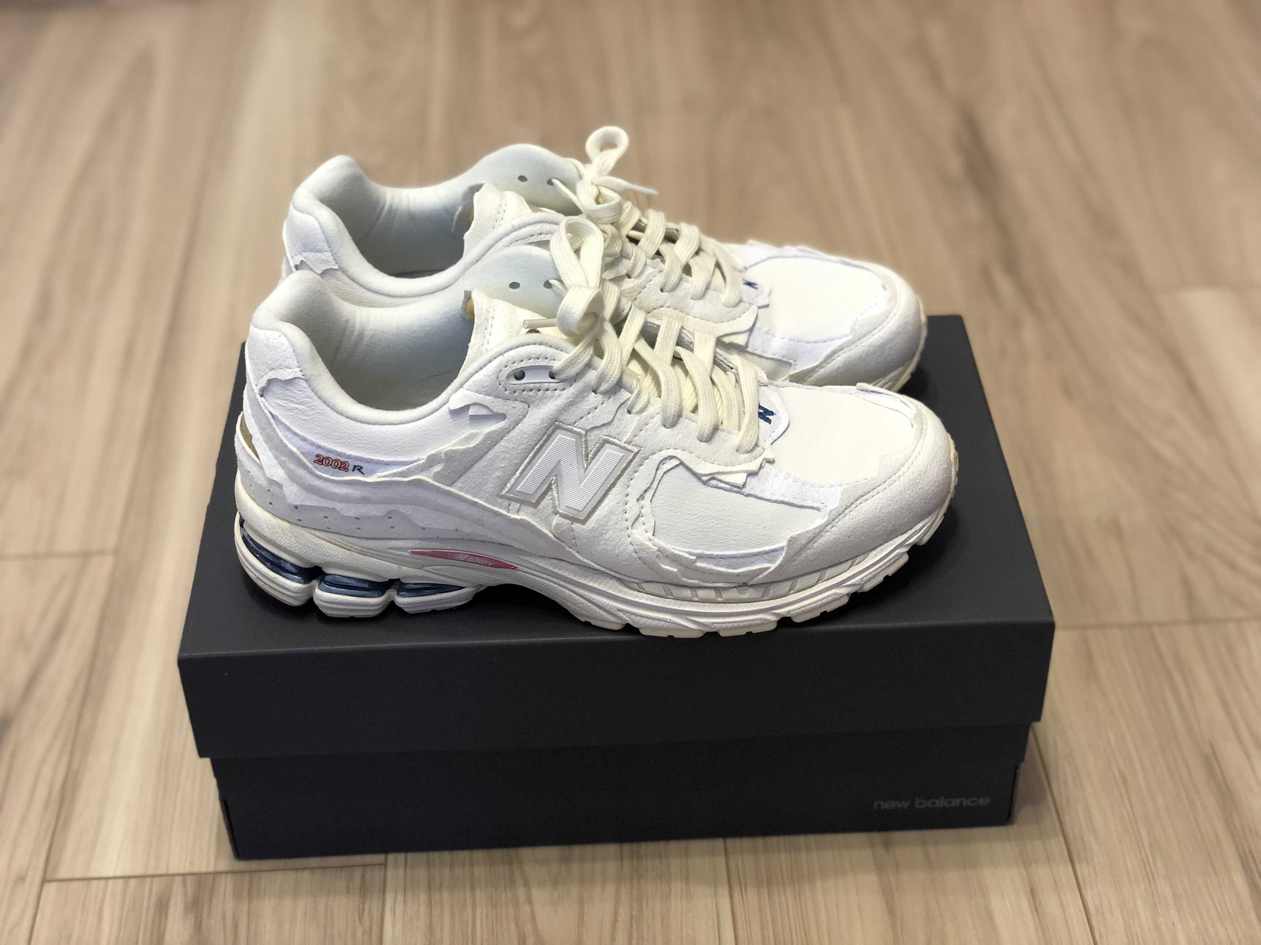 New Balance 2002R "Sea Salt"