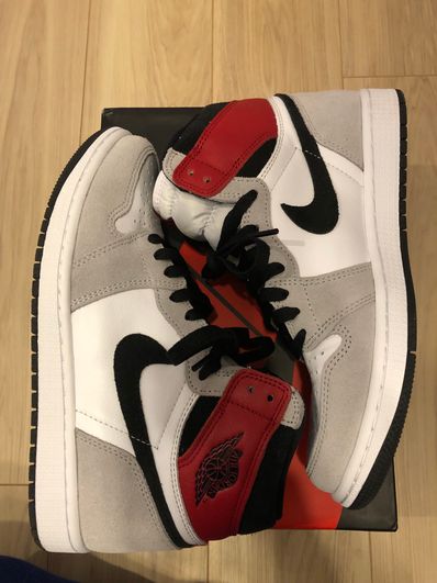 Nike Air Jordan 1 High OG "White/Black/Light Smoke Grey"