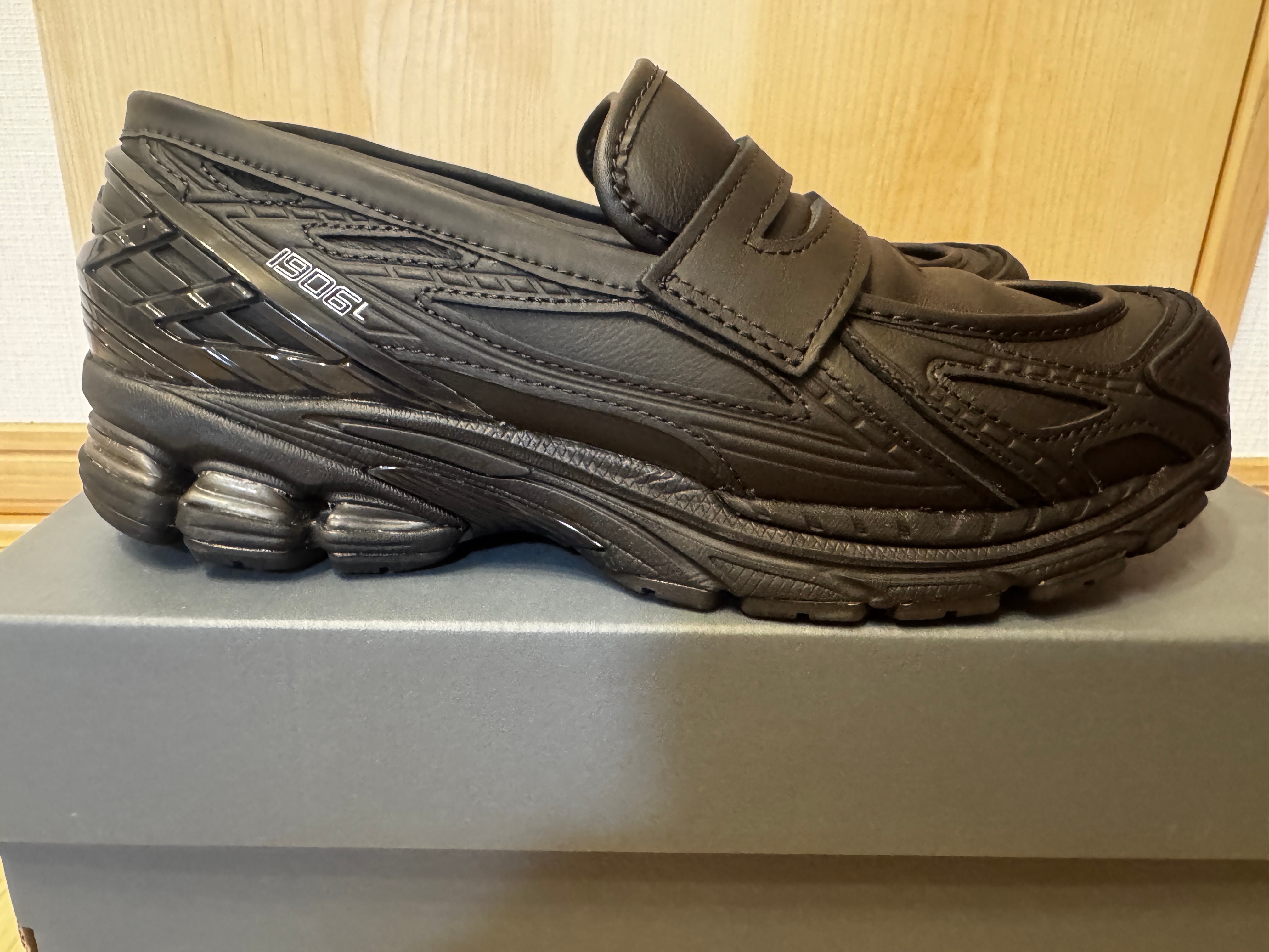 New Balance 1906L "Triple Black"