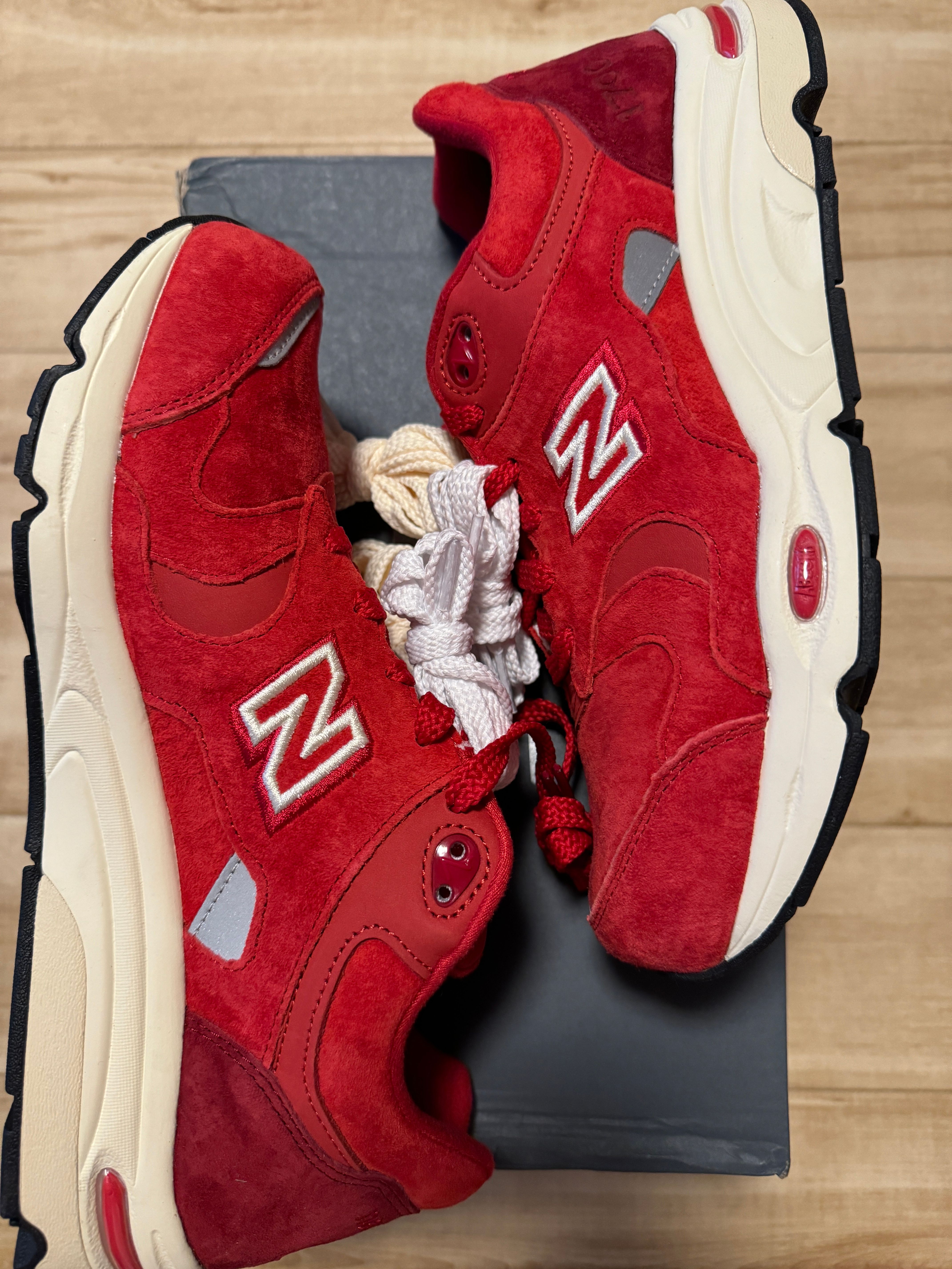 KITH × New Balance 1700 Toronto "Rococco Red"
